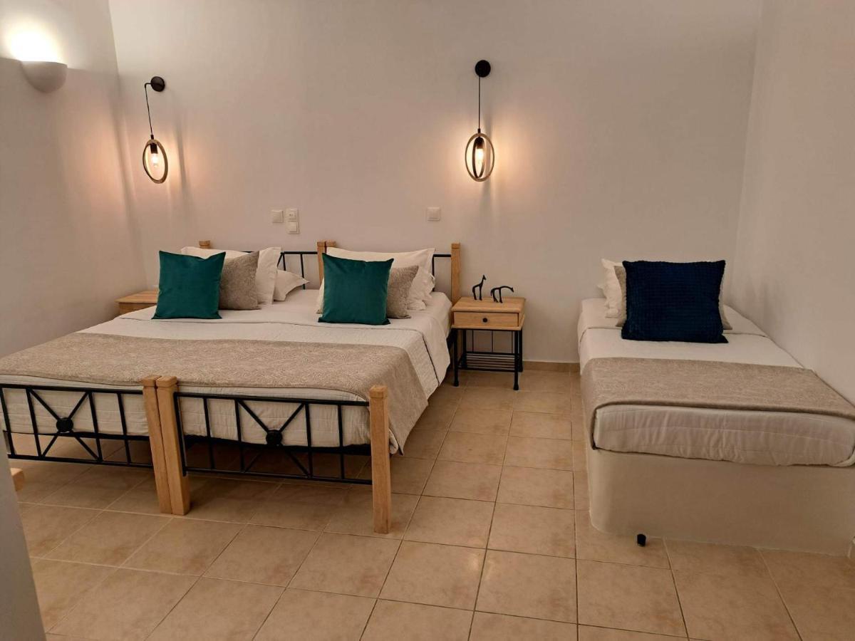 Amerisa Suites & Villa Fira  Ngoại thất bức ảnh